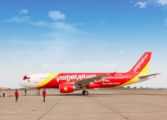 VietJet Air sa thai nhan vien vu ha canh nham hinh anh