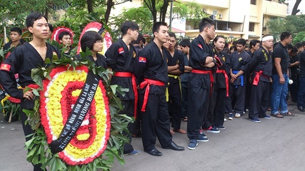 Hang ngan de tu tien dua Chuong mon Binh Dinh Gia hinh anh