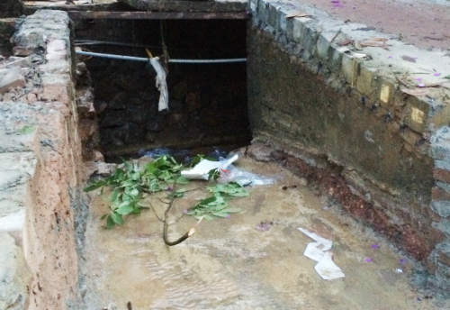 Me chet troi 2 km trong cong, con cau cuu chinh quyen hinh anh