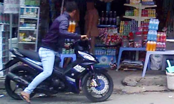 Me hon tran xe khong giay to gia 'beo' o Sai Gon hinh anh