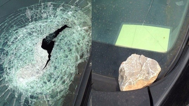 Canh bao hien tuong oto lien tiep bi nem gach da hinh anh