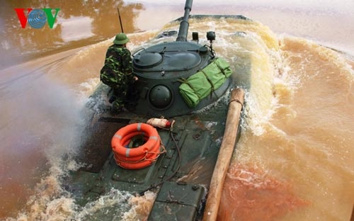 Diễn tập phòng chống bão lụt.