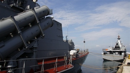 Hai quan du suc danh bai cac cuoc tien cong tren bien hinh anh