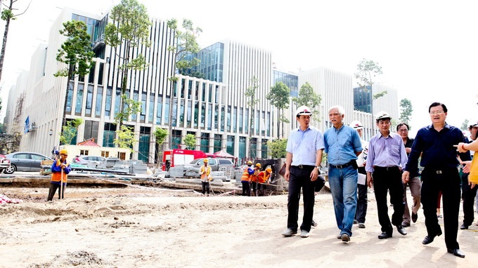 Bo truong Xay dung thi sat cong trinh nha Quoc hoi hinh anh