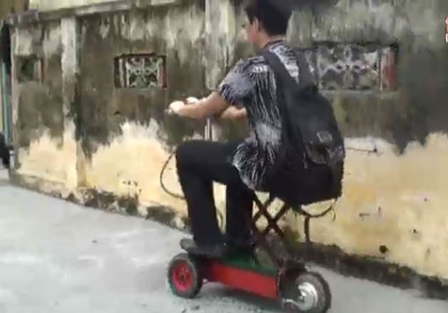 Xe dien gap doc dao 'made in Viet Nam' hinh anh