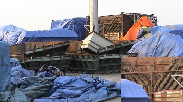 7.000 lit dau chua hoa chat sieu doc de doa vinh Ha Long hinh anh