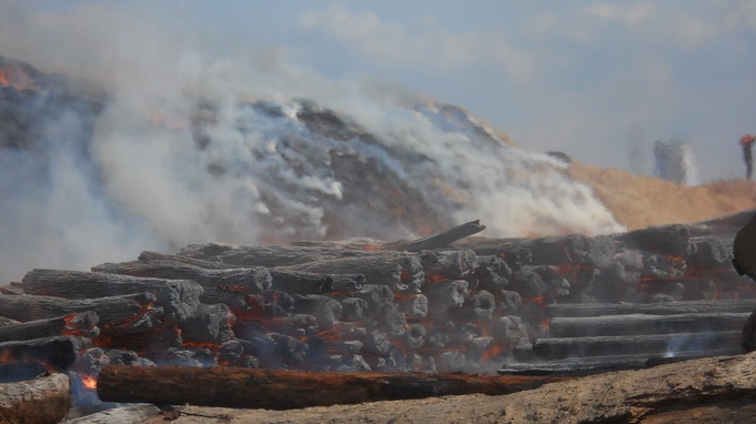 Cháy cảng Quy Nhơn