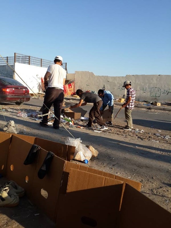 Khu vực biên giới giáp ranh giữa Lybia và Ai Cập vừa nguy hiểm vừa bẩn thỉu bề bộn.