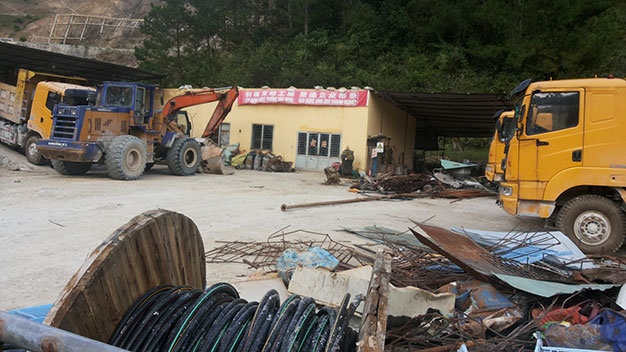 Nha thau Trung Quoc bo thuy dien vi voi them khong duoc hinh anh