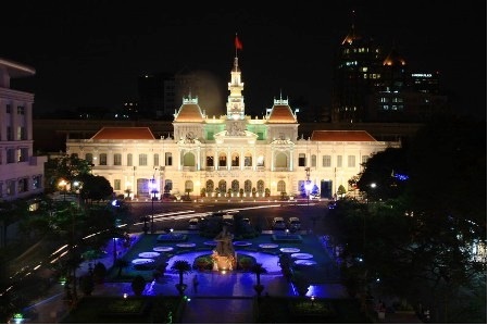 San bay trong tru so UBND: Lanh dao TP.HCM khong hay biet hinh anh