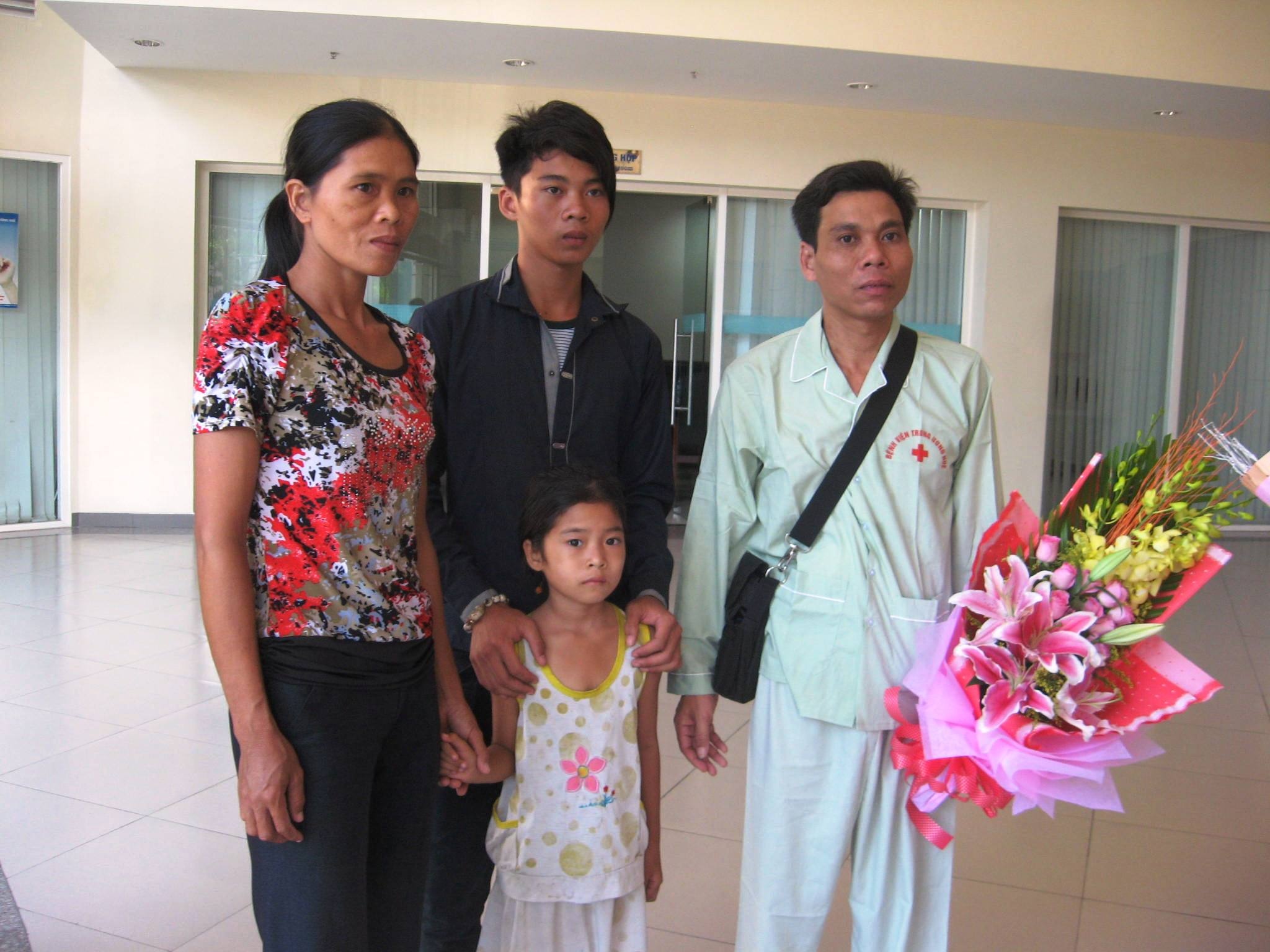 Benh nhan ghep tim nhan tao ban phan dau tien xuat vien hinh anh