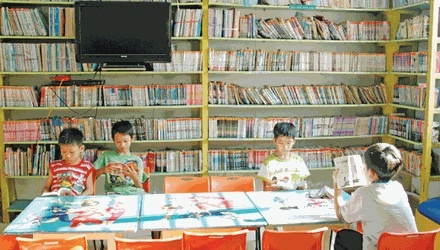 Nhung trai tre mo coi vang tieng hoc bai o TP.HCM hinh anh