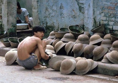 Anh doc ve pho co Ha Noi nhung nam 1990 hinh anh