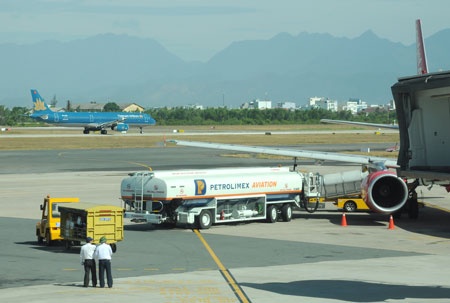 Đường bay thẳng sẽ giúp tiết kiệm chi phí xăng dầu.