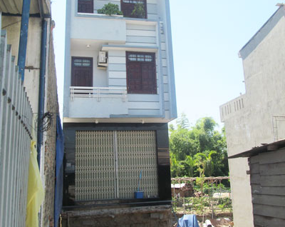 'Than den' den Dien Khanh hinh anh