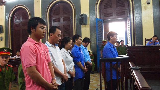 Bị cáo Phan Cao Trí nói lời sau cùng, ảnh Hoàng Điệp.