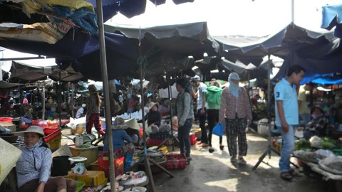 Chợ cá Tam Kỳ nơi bà Mẫn thường xuyên bán cá.