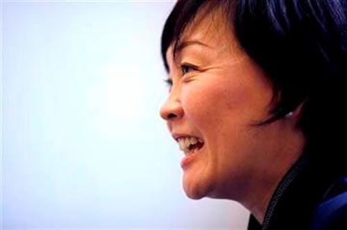 Bà Akie Abe.