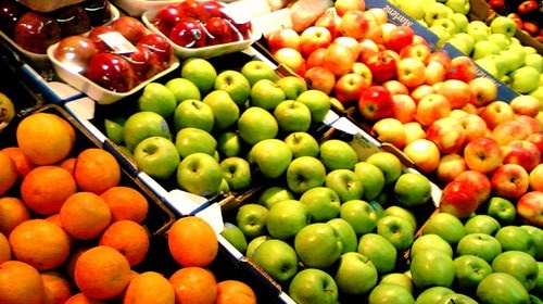 Trai cay Trung Quoc tuoi nua nam, chua chat gi? hinh anh