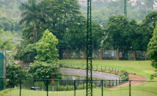Sân tập golf của đại gia. 