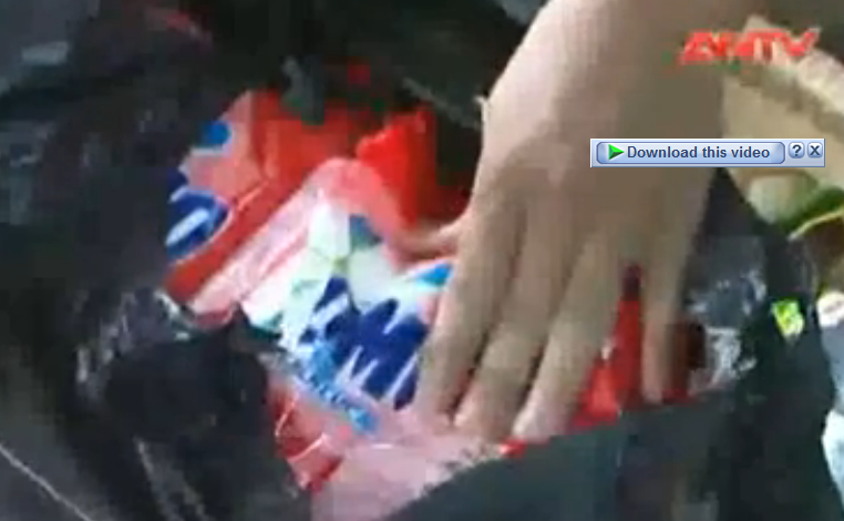 Triet pha lo san xuat mi chinh gia hang nghin tan hinh anh