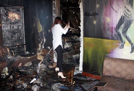 Loi ke cua nguoi mac ket 30 phut ben trong Luxury bar hinh anh