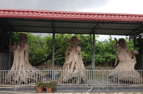 Hồ nước sinh động với hình ảnh Bắc bộ