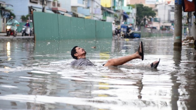 Rang chiu ngap ba thang nua hinh anh