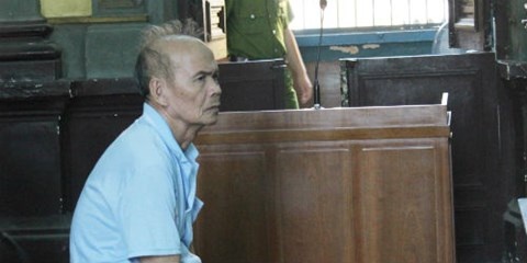 Cu ong giet con cua nguoi tinh linh 14 nam tu hinh anh