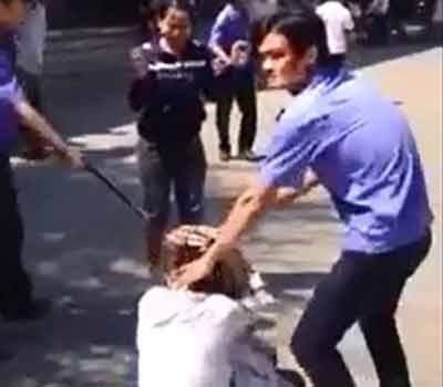 Clip bao ve Benh vien Quang Ngai danh nguoi hinh anh