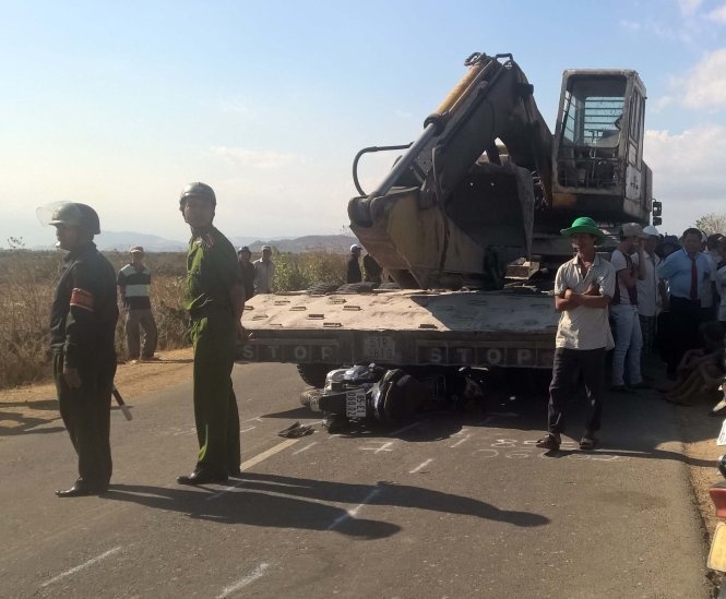 Dieu tra nghi van xe 'khung' can di can lai nan nhan hinh anh