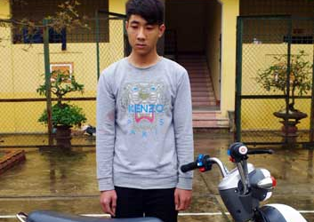 Doi mu trum dau, cam bua dinh di cuop hinh anh