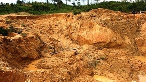 Sap ham khai thac vang trai phep, 2 thanh nien tu vong hinh anh