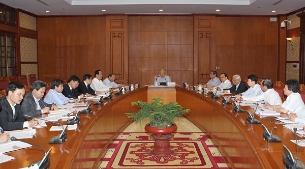 Bo sung 7 vu an vao dien Ban Noi chinh Trung uong theo doi hinh anh