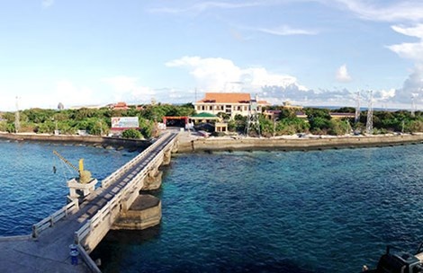Nghien cuu mo tuyen du lich den Truong Sa hinh anh