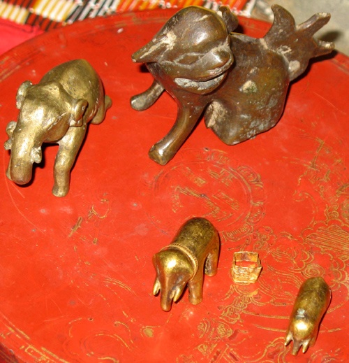 Noi cat giu bau vat 'voi vang' cua vua Ham Nghi hinh anh