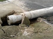 Di chon cot dien, 3 nguoi thuong vong hinh anh