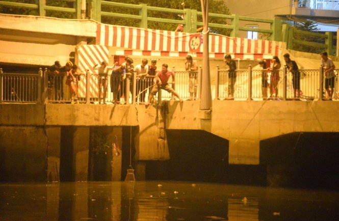 Cach nao bao ve ca kenh Nhieu Loc? hinh anh