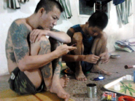 Chi 120 trieu cho quan giao de goi dien trong tu hinh anh