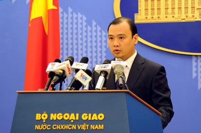 Viet Nam phan doi Canada thong qua dao luat S-219 hinh anh