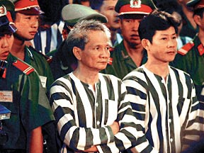 Nam Cam nang 'so' trong gioi giang ho nho Dai Cathay hinh anh