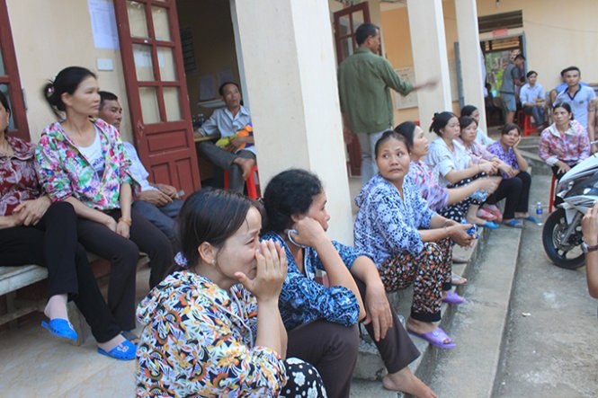 Be trai 13 ngay tuoi tu vong sau khi tiem vac xin hinh anh