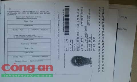 Tấm hộ chiếu mang tên Afolayan Caleb được xác định là giả.