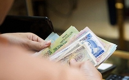 Bat thu quy om 600 trieu dong cua hoi nguoi mu hinh anh