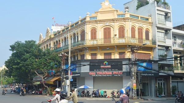 Sap mat pho co Sai Gon hinh anh