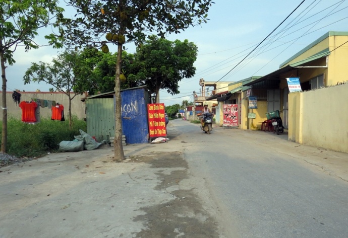 Doi pho CSGT ban chet giang ho la 'phong ve chinh dang'? hinh anh