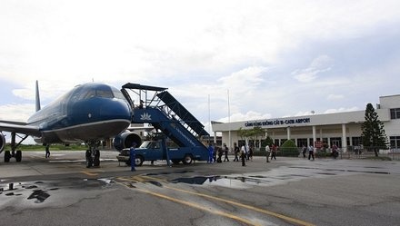 Duong bang san bay Cat Bi nut do chiu nhiet 50-60 do C hinh anh