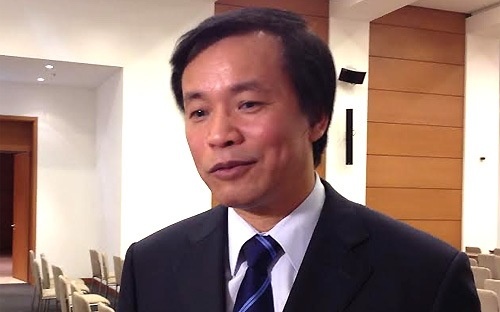 Da 'chot' 4 bo truong truc tiep tra loi chat van hinh anh