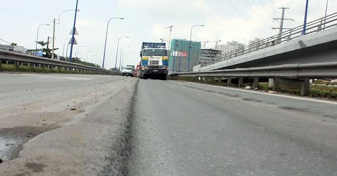 Phe binh So GTVT va chu dau tu duong Mai Chi Tho hinh anh