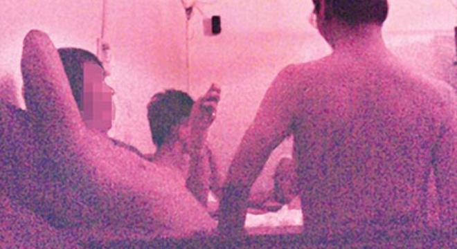 Te nan mai dam dong tinh tra hinh massage hinh anh